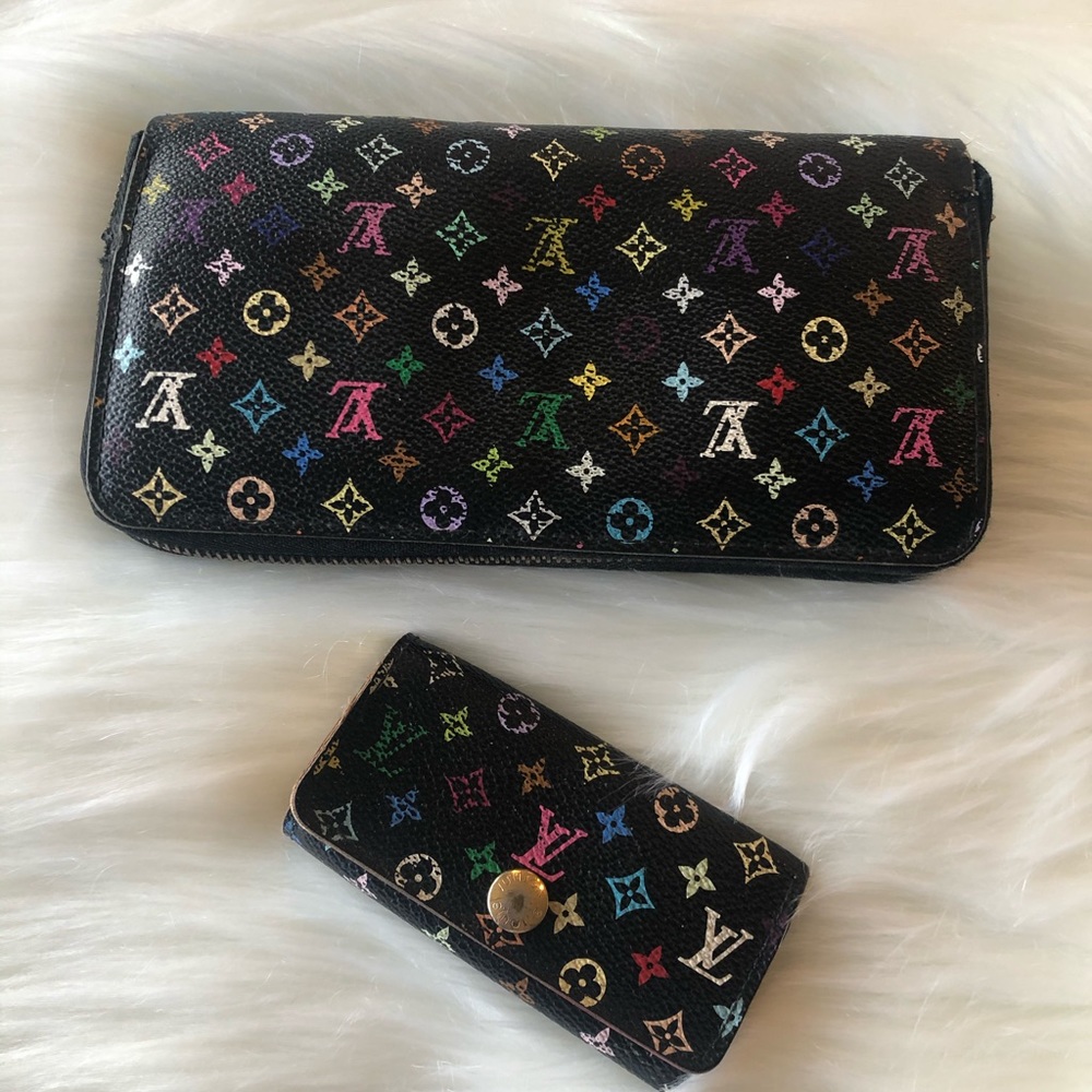 Louis Vuitton LE Murakami zippy wallet